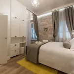 Palace - Design 4*