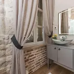 Palace - Design 4*