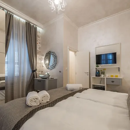 Palace - Design Gasthuis 4*