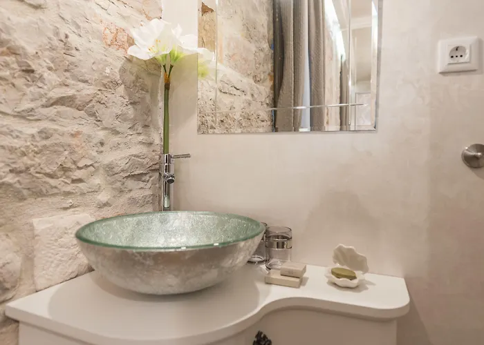 扎拉宫殿-设计旅馆 4* 扎达尔