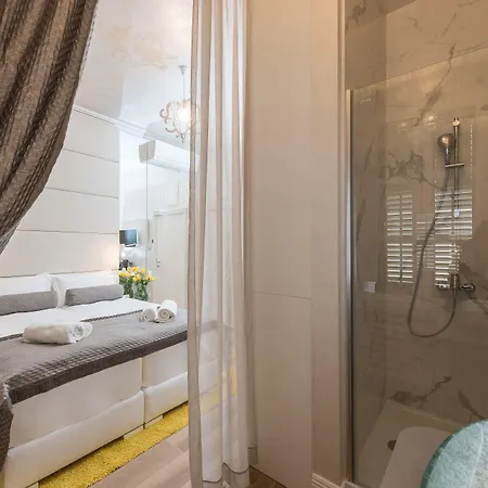 Palace - Design Pensión Zadar