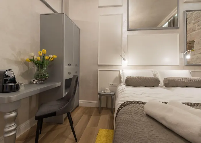 Pensión Palace - Design